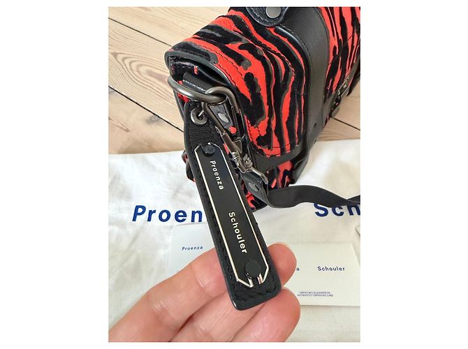 Borsa a mano media in velluto e pelle con stampa zebra PS1 di Proenza Schouler - vista 5