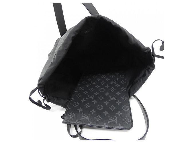 Bolso de mano Louis Vuitton Monogram Eclipse Cabas Light Negro - vista 4