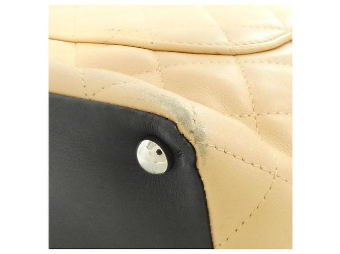 Borsa a mano Chanel Cambon Line Nero Beige - vista 3