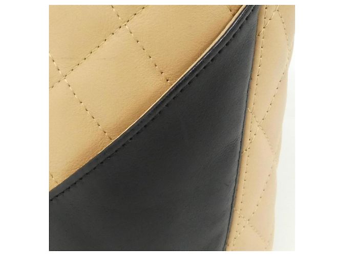 Borsa a mano Chanel Cambon Line Nero Beige - vista 7