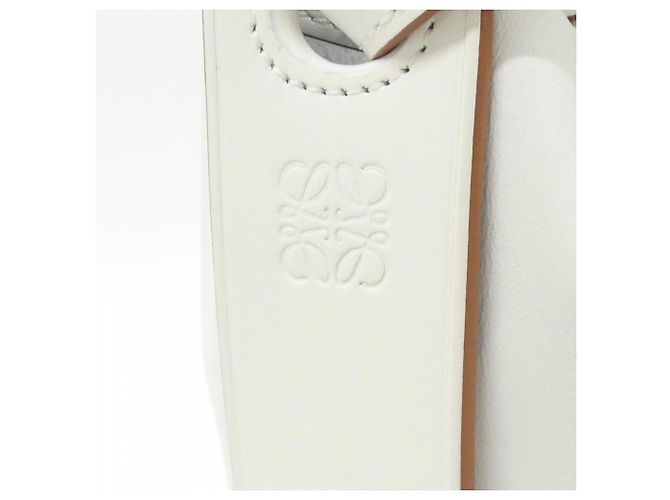 Borsa a mano Nano Balloon Loewe Bianco - vista 4