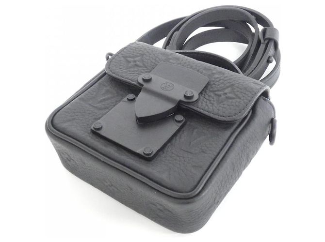 Borsa a Spalla Pico S-Lock in Monogram Taurillon Louis Vuitton Nero - vista 3