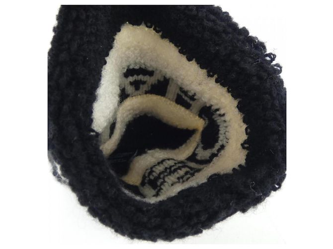 Chanel Cashmere- und Seidengriffe Schwarz Weiß - Ansicht 4