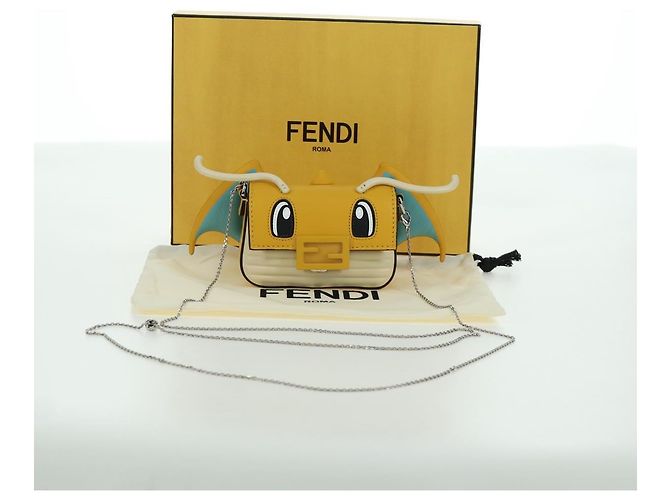 Borsa a secchiello Nano Drago in pelle FENDI x FRGMT x POKMON Gialla Auth 166960SM Argento Giallo - vista 12