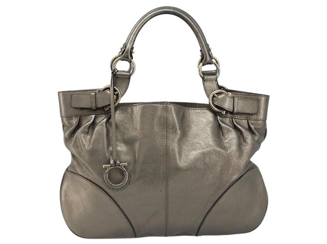 Borsa a mano in pelle Gancini Salvatore Ferragamo oro Auth LNZ099 - vista 13