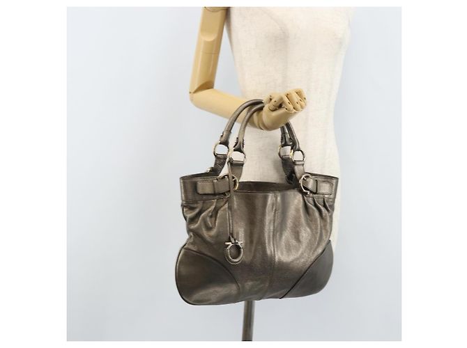 Borsa a mano in pelle Gancini Salvatore Ferragamo oro Auth LNZ099 - vista 22