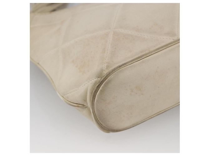 CHANEL Borsa a Spalla Matelassé in Pelle di Agnello Avorio Oro CC Auth LNZ015A D'oro Crudo - vista 14