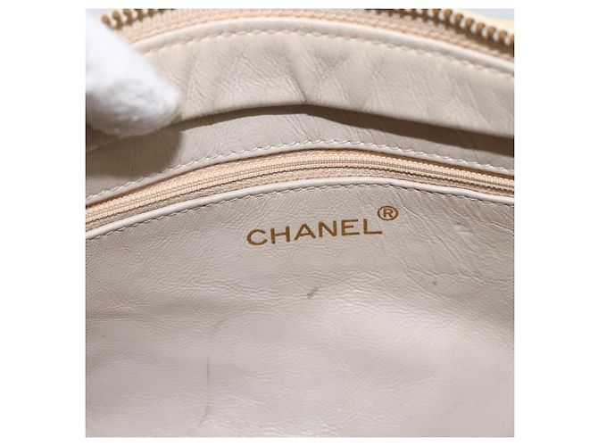 CHANEL Borsa a Spalla Matelassé in Pelle di Agnello Avorio Oro CC Auth LNZ015A D'oro Crudo - vista 19