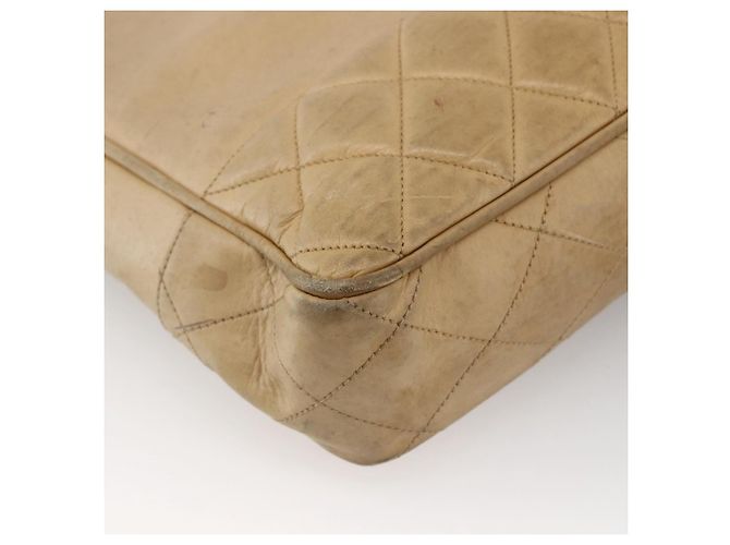 CHANEL Borsa a Spalla Matelassé in Pelle di Agnello Beige Oro CC Auth 172997 D'oro - vista 16