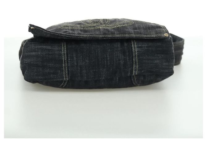 Borsa a Spalla CHANEL COCO Mark in Denim Blu Navy con CC Dorato Auth 171512SAM D'oro - vista 5