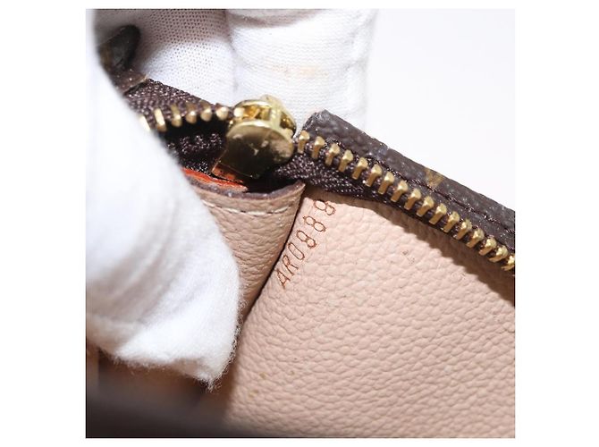 LOUIS VUITTON Bolsa de Accesorios Monogram Bucket GM LV Auth ka2843 Monograma - vista 12