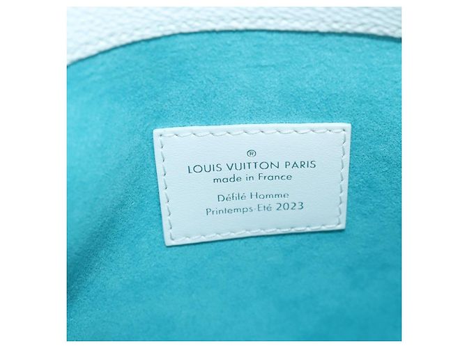 LOUIS VUITTON Pochette Envelope Trio Monogram Comics M82014 LV Auth 173300SM Multicolore - vista 16