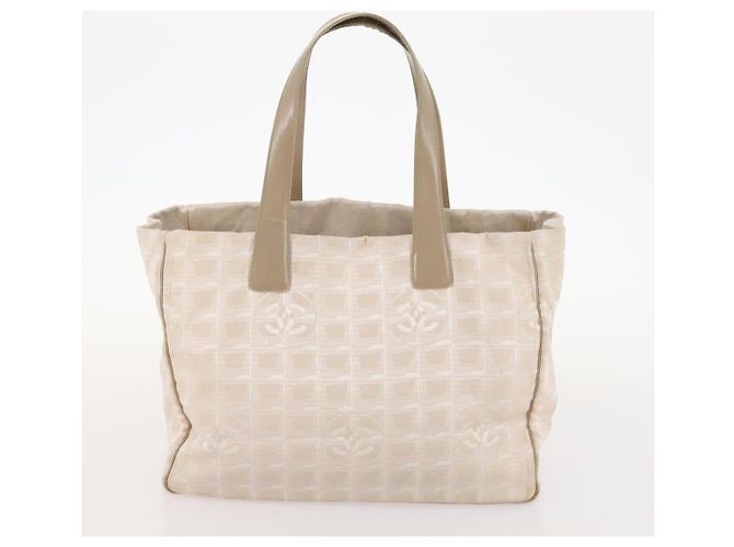 CHANEL Nuovo Borsa Tote da Viaggio in Nylon 3 Set Beige CC Auth ep13032 - vista 16