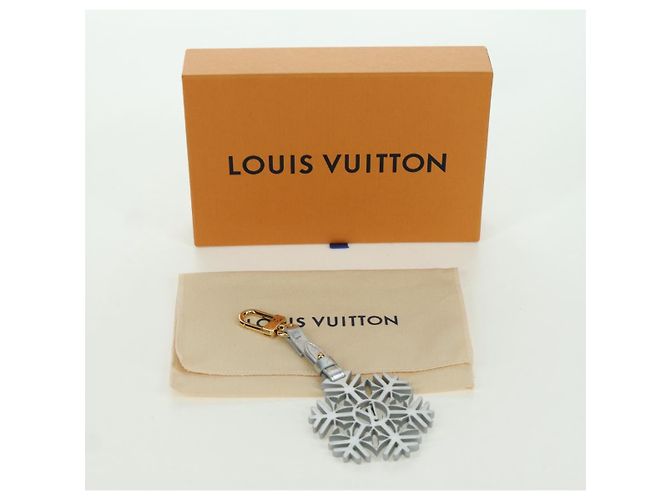 LOUIS VUITTON Schneeflocken Charm Metall Silber M79293 LV Auth 167000SAM - Ansicht 12