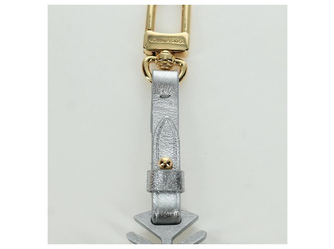 LOUIS VUITTON Schneeflocken Charm Metall Silber M79293 LV Auth 167000SAM - Ansicht 3
