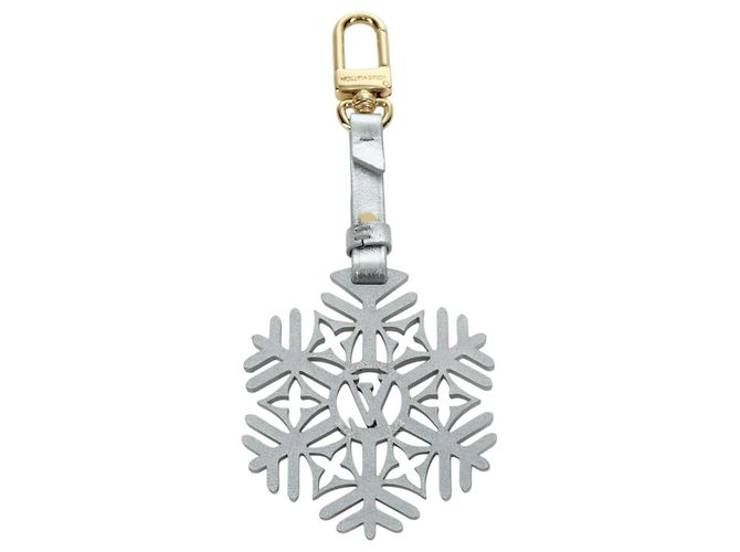 LOUIS VUITTON Schneeflocken Charm Metall Silber M79293 LV Auth 167000SAM - Ansicht 5