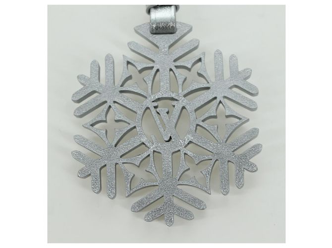 LOUIS VUITTON Schneeflocken Charm Metall Silber M79293 LV Auth 167000SAM - Ansicht 6