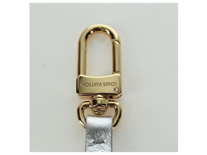 LOUIS VUITTON Schneeflocken Charm Metall Silber M79293 LV Auth 167000SAM - Ansicht 8