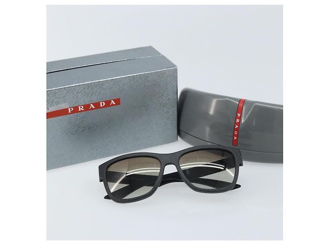 Gafas de sol PRADA de plástico negras Auth bs33599 Negro - vista 11