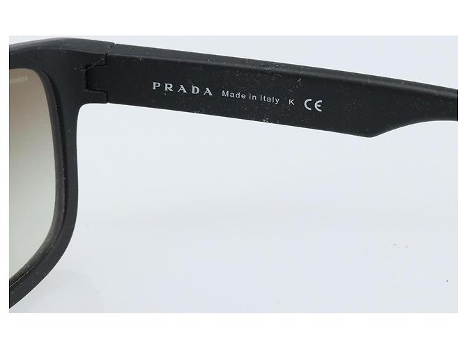 Gafas de sol PRADA de plástico negras Auth bs33599 Negro - vista 9