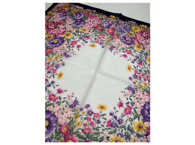 Céline Vintage Celine Paris mehrfarbiger Blumenschal Mehrfarben - Ansicht 6