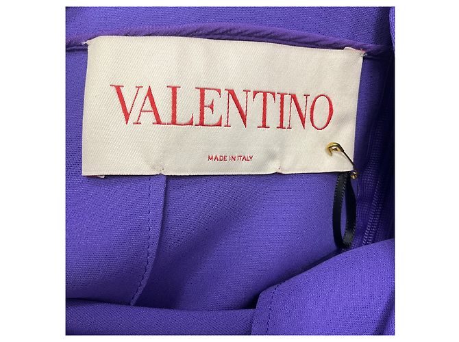 Valentino Garavani Vestido Mini de Seda Cady com Mangas de Capa Roxo Valentino - vista 4