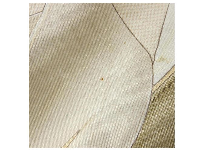 Silk In Hermès Bufanda de Seda Hermes PROYECTOS CUADRADOS A LÁPIZ Beige - vista 3
