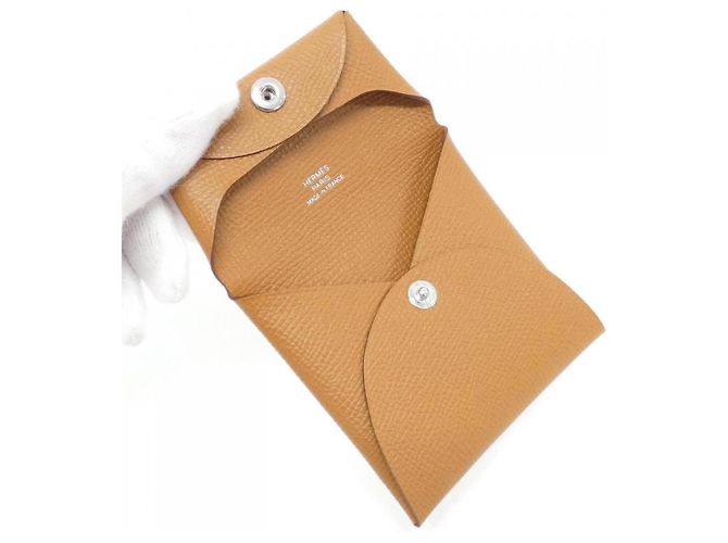 Monedero Bastia de Hermès en cuero Epsom dorado - vista 3