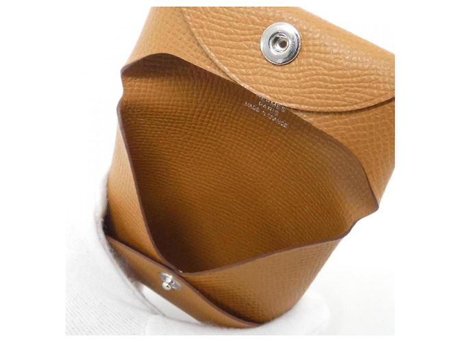 Monedero Bastia de Hermès en cuero Epsom dorado - vista 4