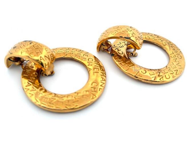 Orecchini a cerchio vintage Chanel D'oro - vista 3