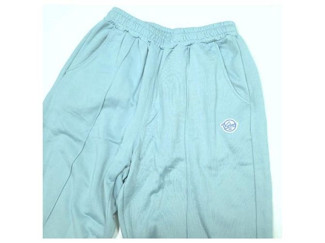 Autre Marque PANTALONI IN NYLON/COTONE CON PILE PIN TUCK
Pantaloni in nylon e cotone Blu Blu chiaro - vista 4