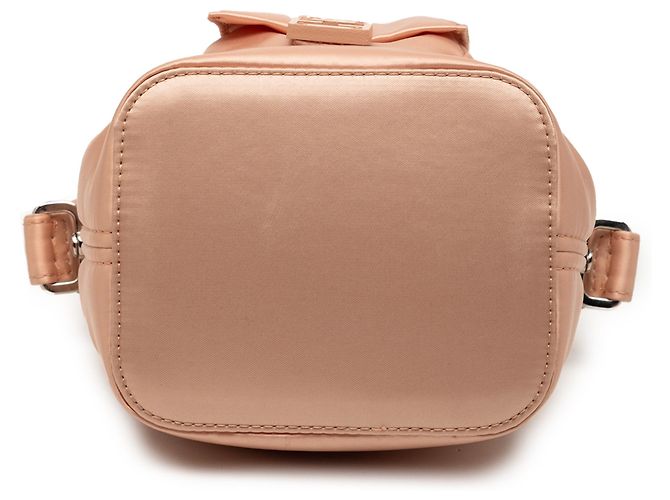 Borsa a secchiello Mon Tresor mini in satin rosa Fendi - vista 3