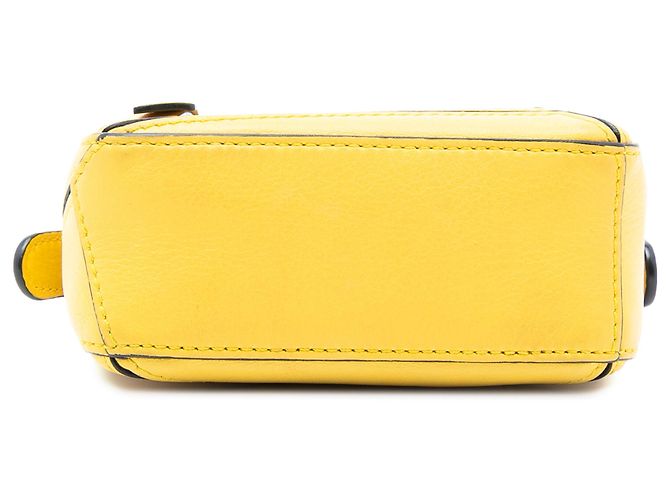 LOEWE Borsa Puzzle Nano in pelle di vitello gialla Giallo - vista 3