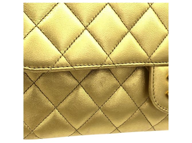 Borsa a mano in pelle di agnello dorata Chanel D'oro - vista 4