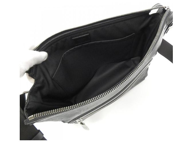 Borsa a Spalla Louis Vuitton Monogram Eclipse Odyssée PM M44223 Nero - vista 7