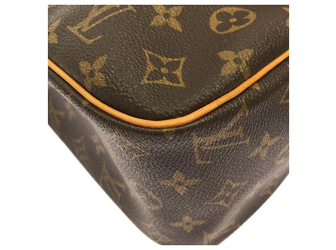 Borsa a Spalla Monogram Cite GM Louis Vuitton Marrone - vista 3
