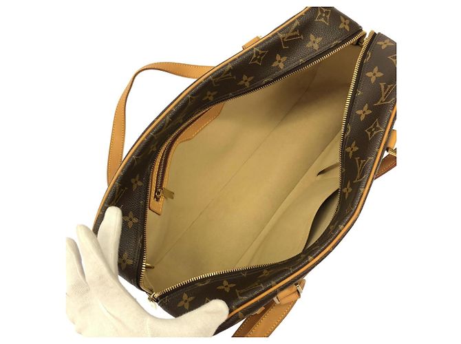 Borsa a Spalla Monogram Cite GM Louis Vuitton Marrone - vista 8