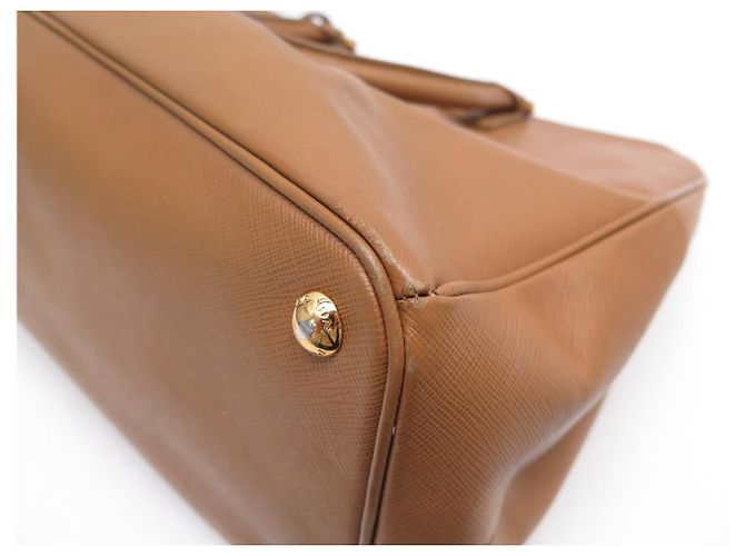 BORSA PRADA GRAND GALLERIA GM IN PELLE GRAIN SAFFIANO ORO Cammello - vista 14