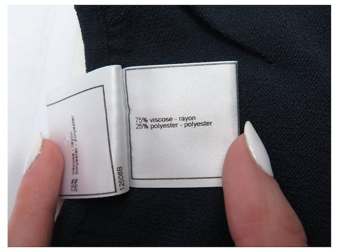NEUES CHANEL LANGARM-OBERTEIL P18834V01040 CC LOGO M 40 VISKOSE Marineblau - Ansicht 7