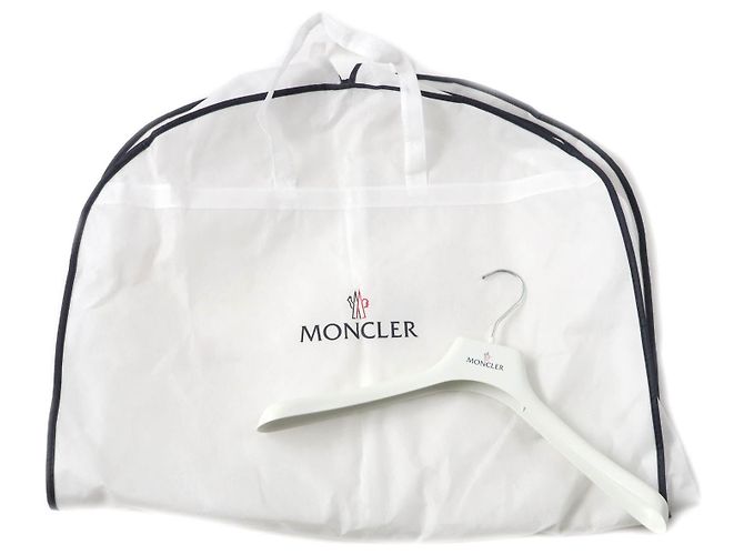 Abrigo de plumas de nylon con piel de zorro FULMAR de Moncler Negro - vista 15