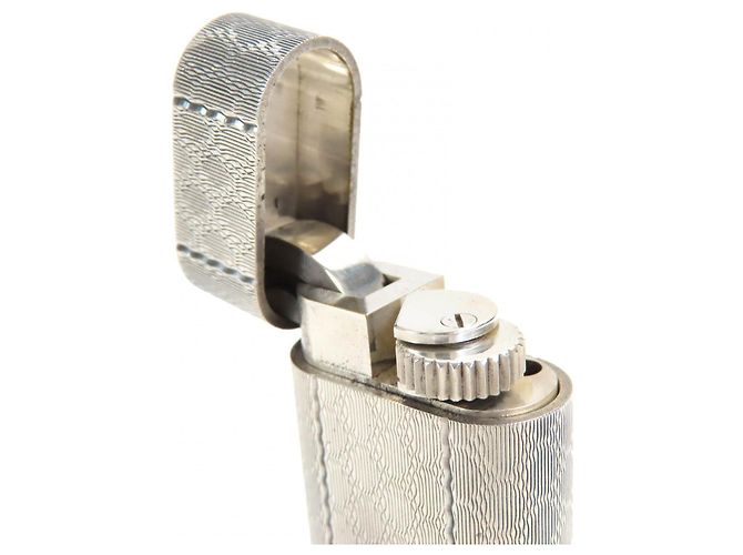 Isqueiro com padrão de grade total Cartier Prata - vista 5