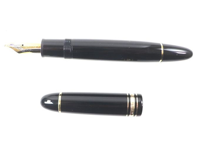 Pluma Montblanc Meisterstück Au750 Negro - vista 3