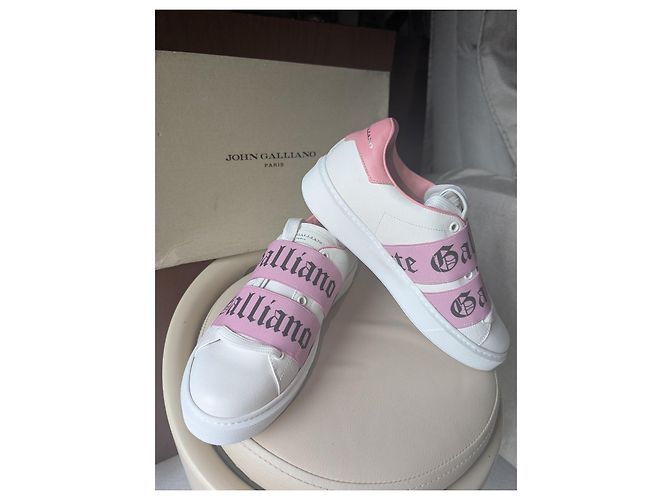 Weiße und rosa Sneakers John Galliano - Ansicht 2