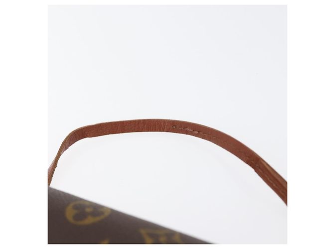 LOUIS VUITTON Pochette Papillon Monogramma LV Auth 173023A - vista 8