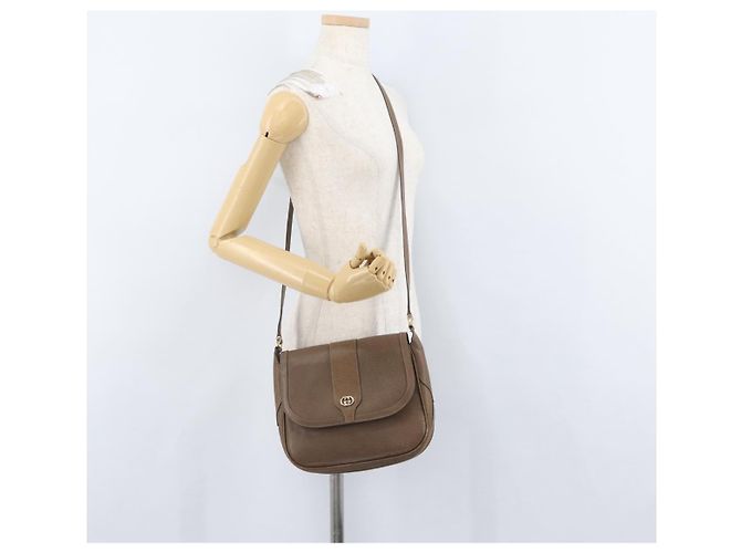 Gucci Bolso de Hombro de Cuero Marrón Dorado Auth 172696 - vista 23
