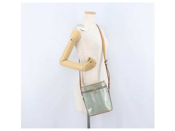 LOUIS VUITTON Borsa Verticale Sullivan Monogram Vernis Lavande M91258 Auth 172754A - vista 22