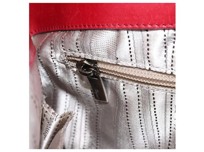 Borsa a mano Gancini in pelle rossa Salvatore Ferragamo Auth ARZ205 Rosso - vista 22