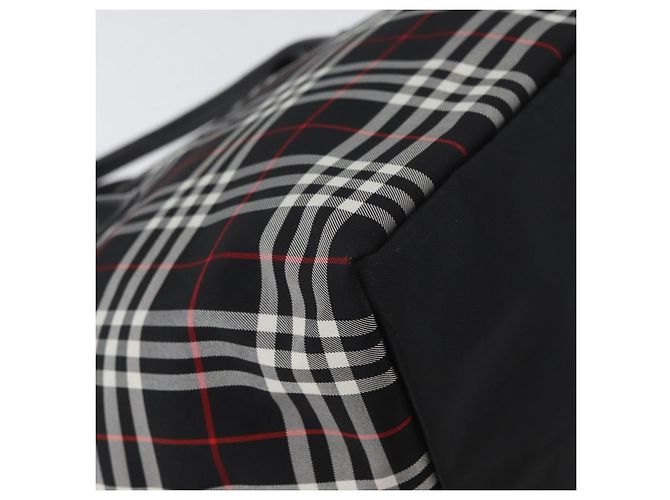 Borsa a mano Burberrys Nova Check Blue Label in nylon nero e argento Auth fm5217 - vista 15