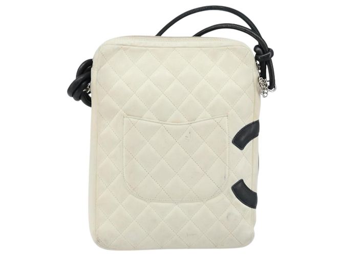 CHANEL Sac à épaule Cambon en cuir d'agneau blanc et noir CC Auth 172750 - vue 2