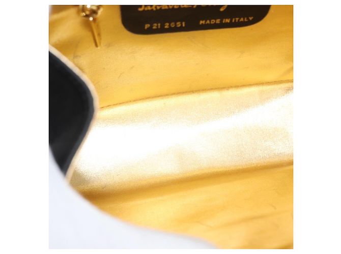 Bolso de Hombro Salvatore Ferragamo Vala Satén Negro Oro Auth BA11117 Dorado - vista 11